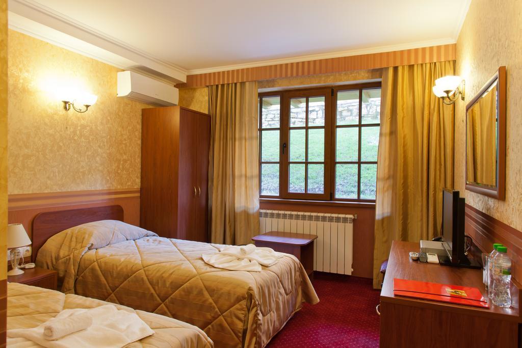Sevastokrator Relax & Congress Hotel Arbanaszi Kültér fotó